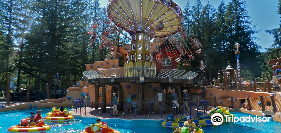 Cultus Lake Travel Guide 2023 Things to Do, What To Eat & Tips