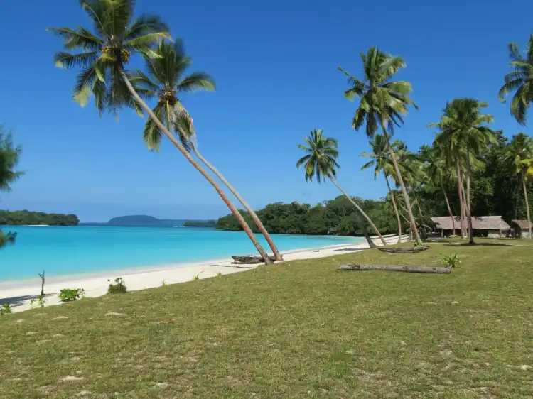Hotels near Port Olry Beach Resort - Pey Seriniti Bungalows