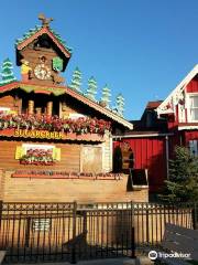 World's Largest Cuckoo Clock