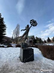 Leonid Yengibarov Monument