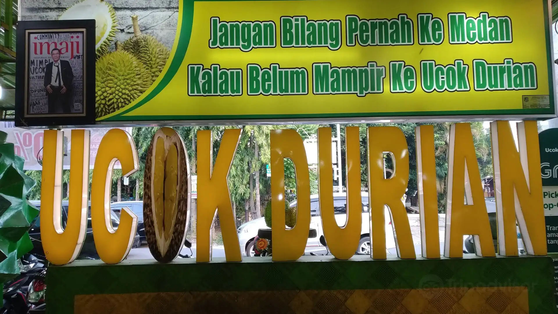 Hotel dekat UCOK DURIAN MEDAN