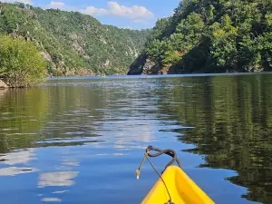 Smile Kayak