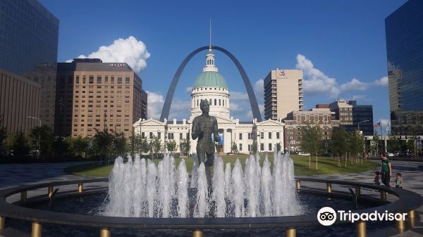 The Gateway Arch