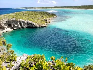 Dean's Blue Hole
