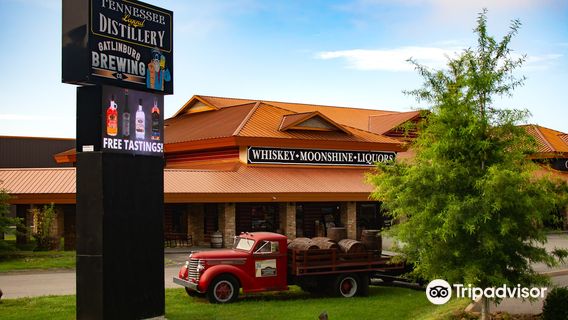 Tennessee Legend Distillery - Winfield Dunn Parkway