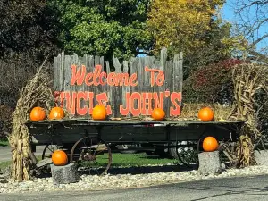 Uncle John's Cider Mill