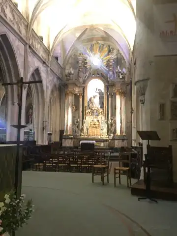 라 글라쓰히 이비스 숙소