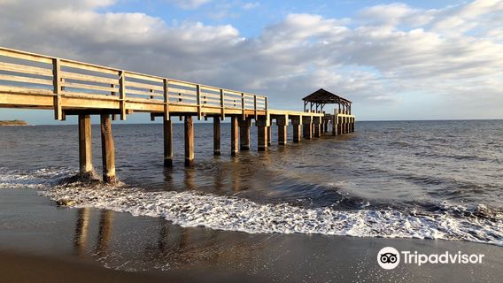 Waimea Landing State Recreation Pier