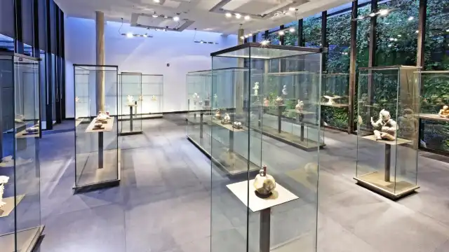 Hotels near Casa del Alabado