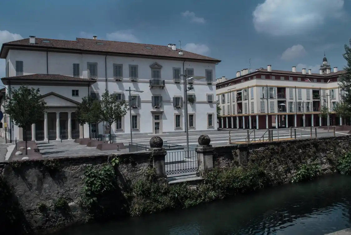 Hotels near Palazzo Pirola