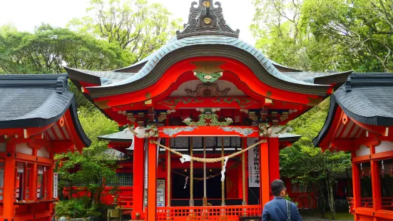 Hirakiki Shrine