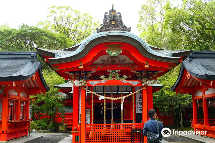 Hirakiki Shrine