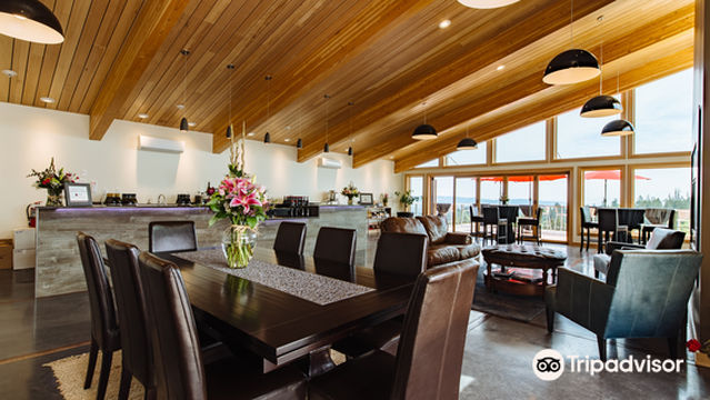 Lange Estate Winery & Vineyards