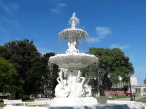 Plaza Alvear