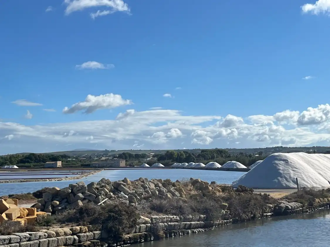 Hotels near Riserva Naturale di Stagnone