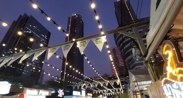 曼谷景點 #8 喬德夜市 JODD FAIRS