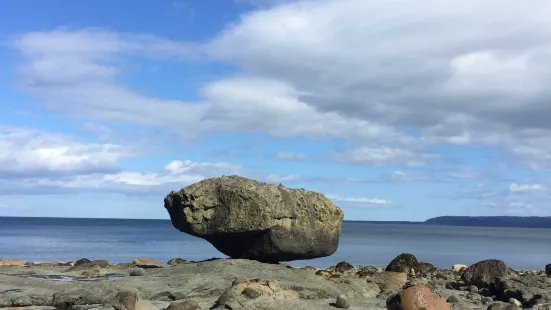 Balance Rock Rd