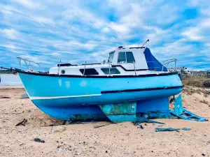 Elie Beach