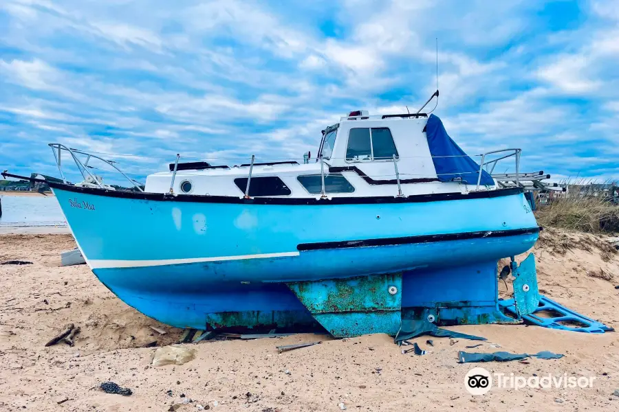 Elie Beach