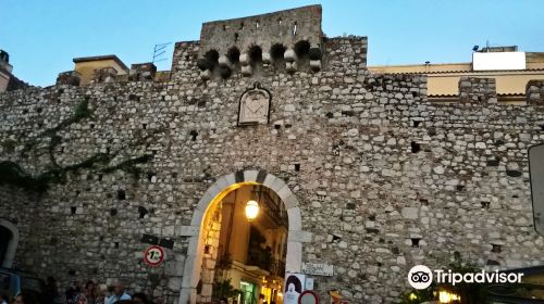 Porta Catania di Taormina