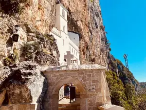 Kloster Ostrog