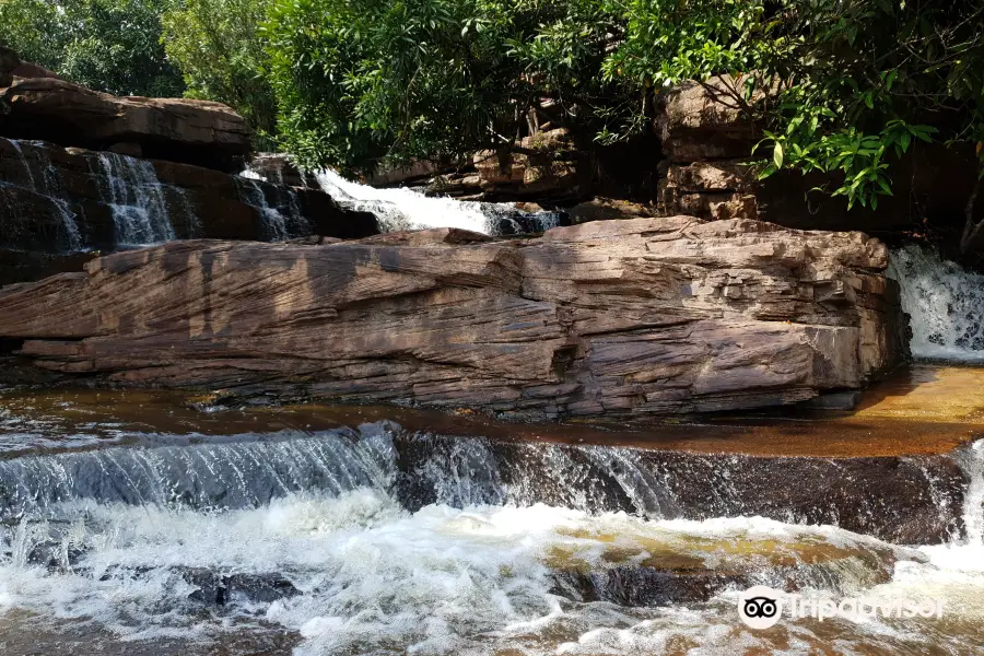 Kbal Chhay Waterfalls