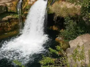 Jamzir Waterfall