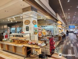 永旺购物中心（名护店）