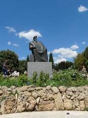 Monument to Croatian King Petru Krešimiru IV