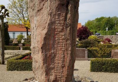 Runesten Ved Laeborg Kirke