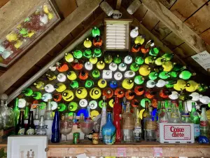 Hannah's Bottle Village