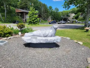 Andre the Seal Statue