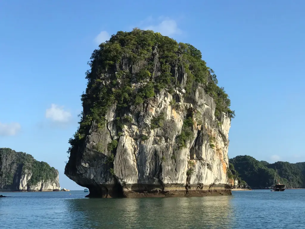 Trung Trang Cave