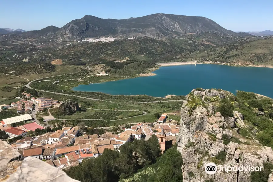 Zahara de la Sierra Castle