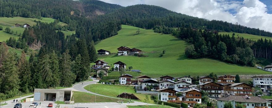 Dolomitenbad Lienz Hallenbad / Piscina coperta / Indoor pool