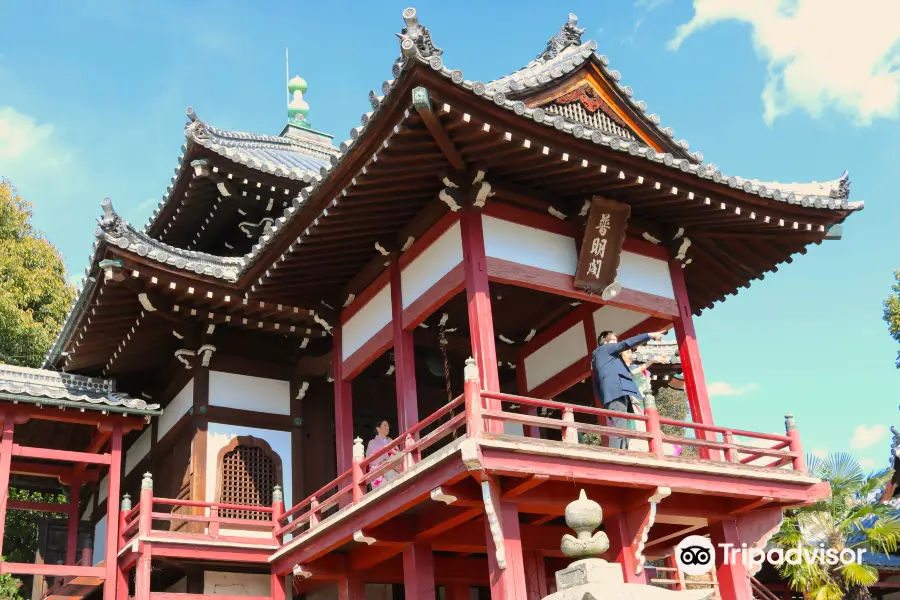 Saiboji Fumeikaku Temple