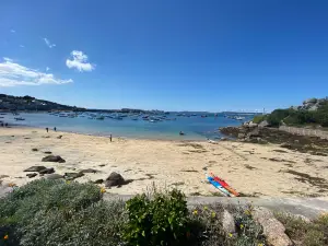 Porthcressa Beach