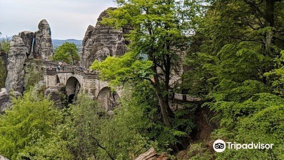 The Bastion Bridge
