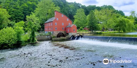 Red Mill Museum Village