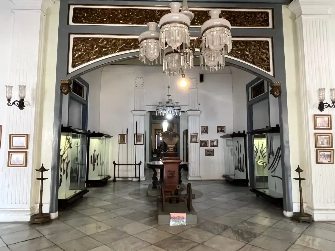 Hotels near Museum Radya Pustaka