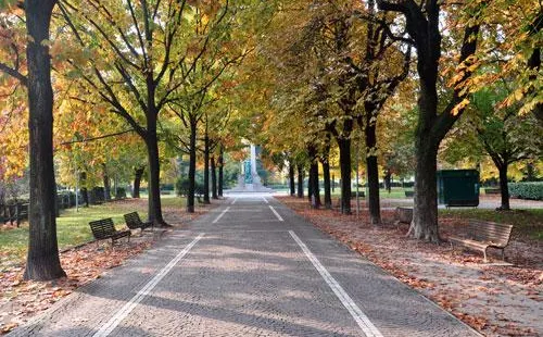 Allea Park of San Luca