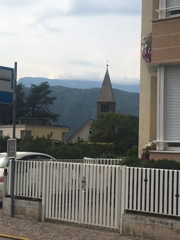 Hotels in Laives