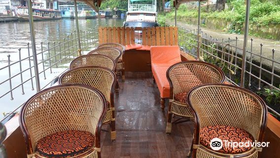Jalasree Backwater Cruise