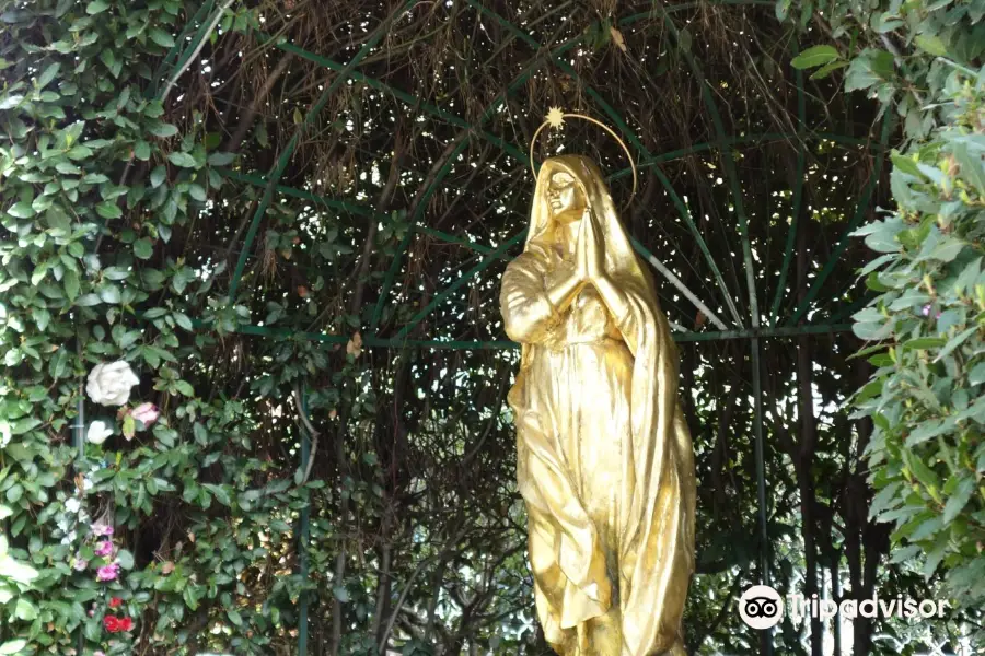 Madonna del Mare Statue