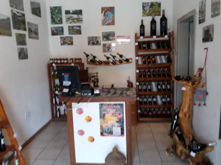 Hotels near Vinoteka Dionis