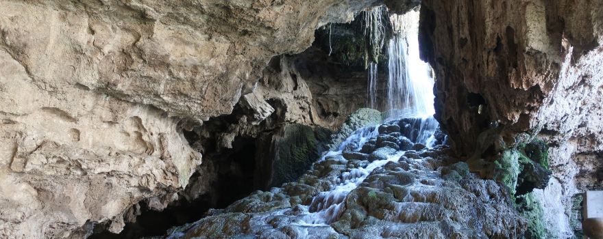 Kaklik Cave