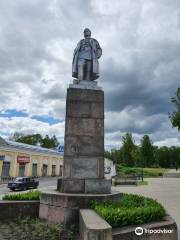 SM Kirov Monument