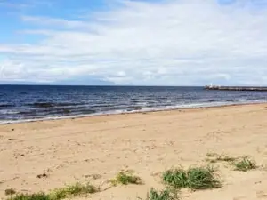 Ayr Beach