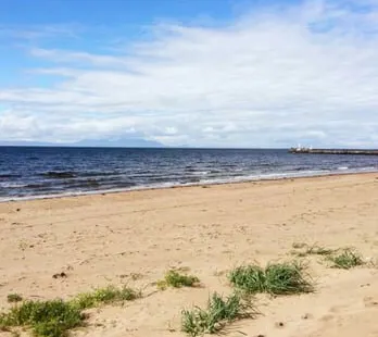 Ayr Beach