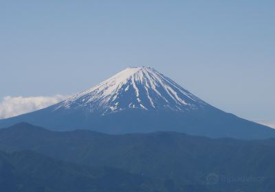 乾徳山